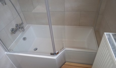 Installation d'un combiné baignoire douche à Vilvoorde