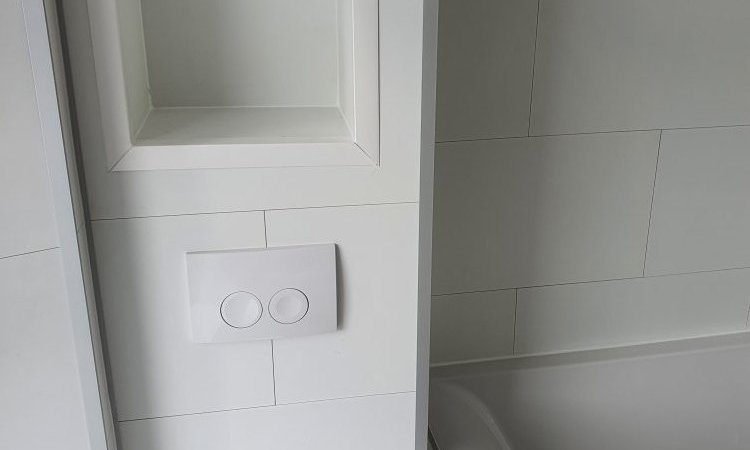 Installation d'une salle de bain pour les enfants à Namur