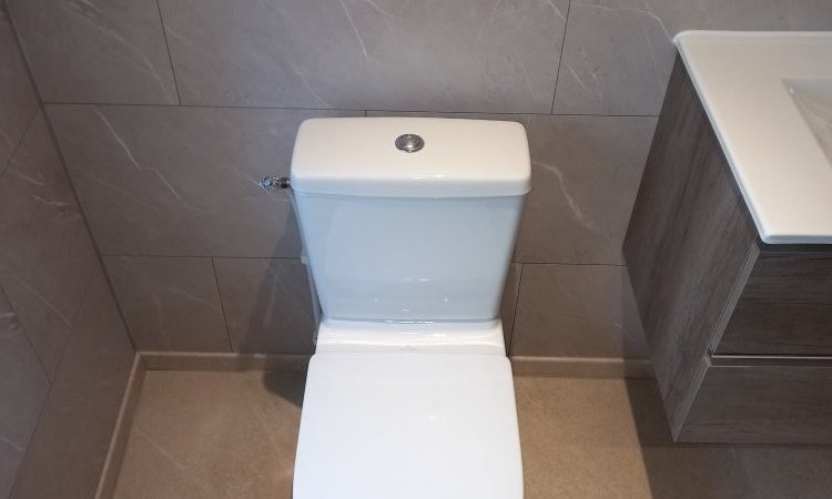 Rénovation salle de bain sénior accessible personne à mobilité réduite à Dinant